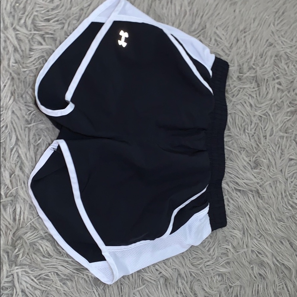 under armour shorts women mesh side